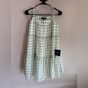 Lulu's Sage Gingham Dress nwt medium